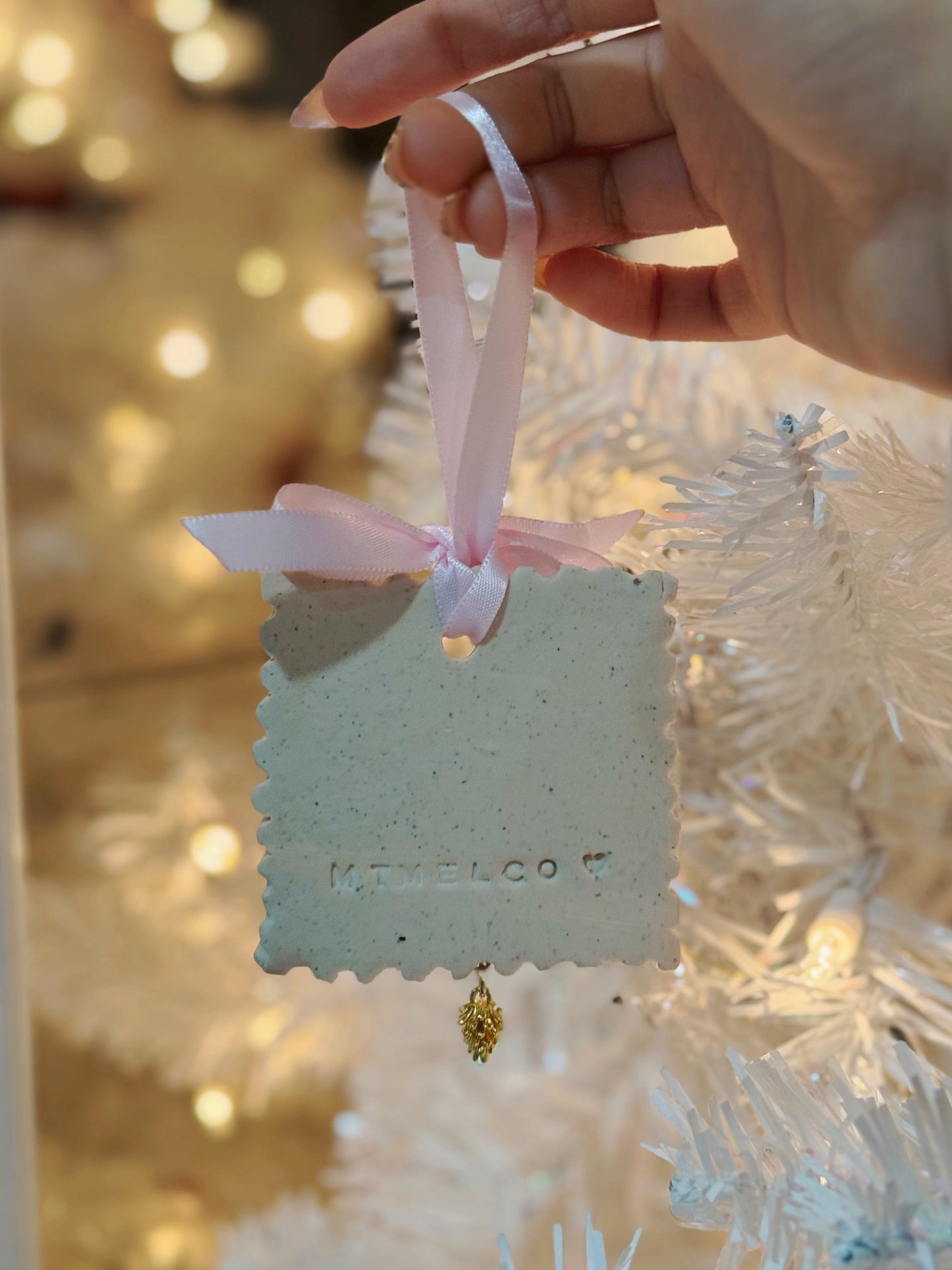 X-mas & O's "Eat Me Gingerbread Girl Cookie" Stamp Ornament (B-grade, $3 OFF) (READY TO SHIP)