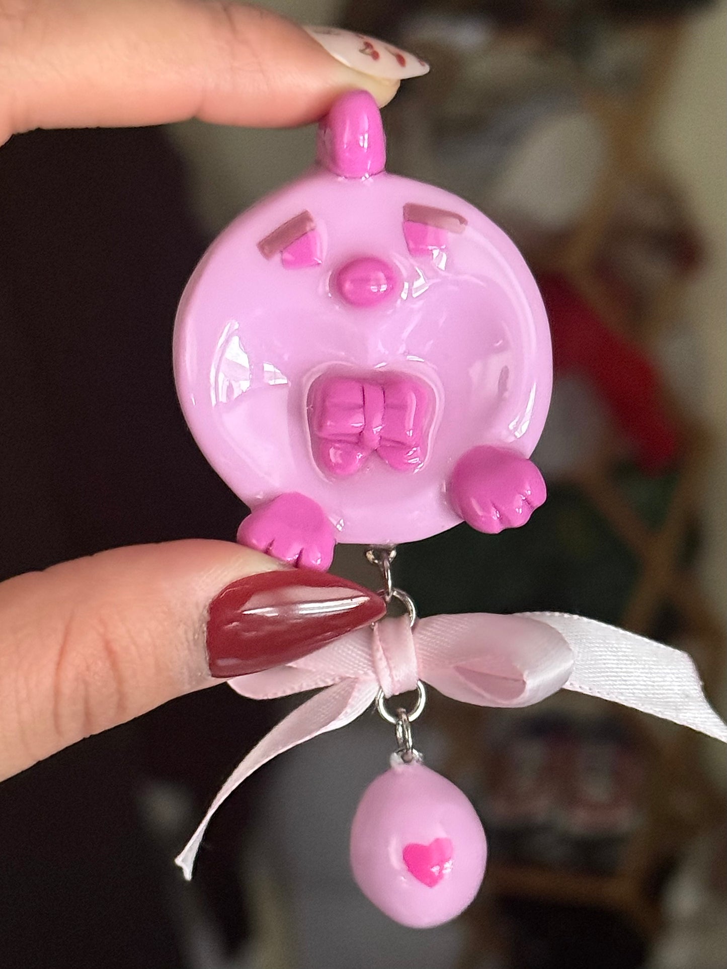 [PRE-ORDER] Pixel Chicken Worry Stone: Love Bird Series - "Pinky" (Pink)